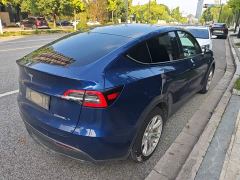 Tesla Model Y Long Range All-Wheel Drive - ფოტო 6