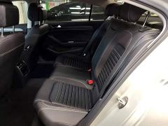 Volkswagen Magotan 330TSI DSG Advance - photo 16