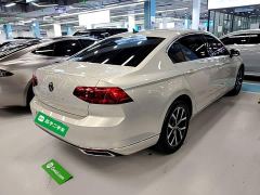 Volkswagen Magotan 330TSI DSG Advance - photo 6