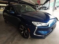 Seres SF5 Four-Wheel Drive High-Performance Sport Edition - ფოტო 3