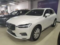 Volvo XC60 T5 AWD Smart Luxury Edition - ფოტო 1