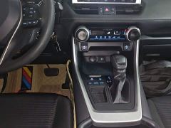 Toyota RAV4 2.0L CVT FWD Urban Edition - photo 13
