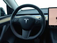 Tesla Model Y Rear-Wheel Drive - ფოტო 15