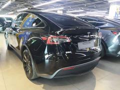 Tesla Model Y Rear-Wheel Drive - ფოტო 4