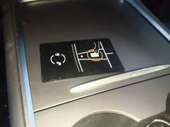 Tesla Model Y Rear-Wheel Drive - ფოტო 8