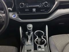 Toyota Crown Venza 2.5L HEV AWD Elite - photo 10