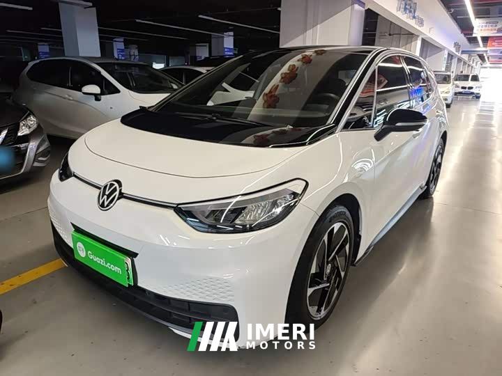 Volkswagen ID.3 Outstanding Edition - ავტომობილი ჩინეთიდან