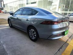 BYD Qin PLUS Glory Edition DM-i 55KM Leading - фото 4