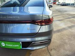 BYD Qin PLUS Glory Edition DM-i 55KM Leading - фото 7
