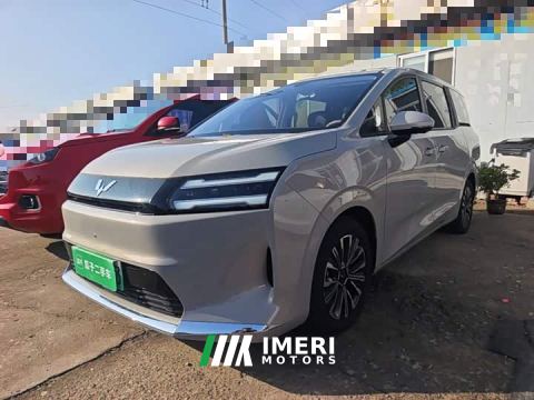2025 Wuling Starlight 730 New Energy Pure Electric 500km Luxury - car from China