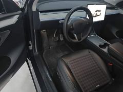 Tesla Model Y Rear-Wheel Drive - photo 15