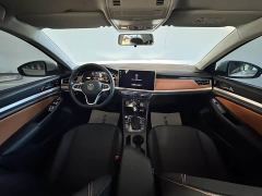 Volkswagen Bora 200TSI DSG Comfort Edition - photo 17