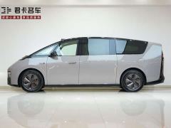 Li Auto Li Xiang MEGA Ultra - ფოტო 4
