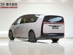 Li Auto Li Xiang MEGA Ultra - ფოტო 5