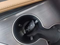 SAIC MG RX5 1.5T Luxury Sliding Screen Edition - ფოტო 8