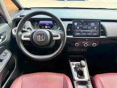 Honda Fit 1.5L CVT Trendy Sunroof Edition - photo 9