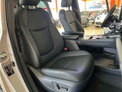 Toyota Sienna 2.5L Hybrid Platinum Edition - photo 14