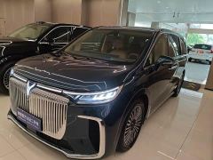 Voyah Lantu Dreamchaser PHEV AWD Flagship Kunpeng Edition - photo 1