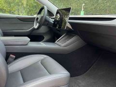 Tesla Model Y Rear-Wheel Drive - ფოტო 11