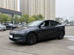 Tesla Model Y Rear-Wheel Drive - ფოტო 4