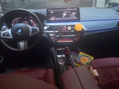 BMW 5 Series Facelift 530Li Luxury M Sport Package - photo 12