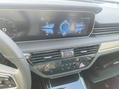 FAW Red Flag HS5 Facelift 2.0T Smart Connected Premium Edition - фото 12