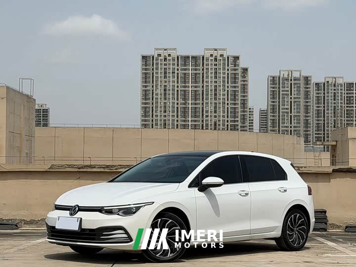 Volkswagen Golf 280TSI DSG Pro - ავტომობილი ჩინეთიდან