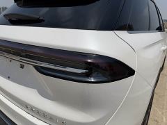 Lincoln Explorer 2.0T Two-Wheel Drive Premium - ფოტო 12