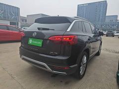 Volkswagen Taos 380TSI AWD Luxury Smart Connected Pro - фото 6