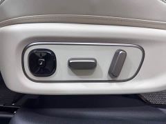 Li Auto i8 Standard Edition - ფოტო 20