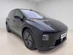 Li Auto i8 Standard Edition - ფოტო 3