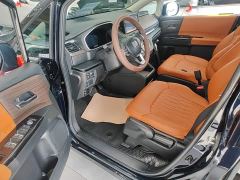 Honda Odyssey 2.0L e:HEV Sharp Comfort Edition - ფოტო 14
