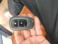 Honda Odyssey 2.0L e:HEV Sharp Comfort Edition - ფოტო 8