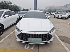 BYD Qin PLUS Glory Edition DM-i 55KM Leading - фото 2