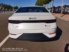 BYD Qin PLUS DM-i 128KM Entry-Level - ფოტო 5