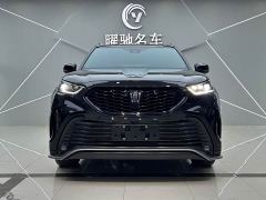 Toyota Crown Venza 2.5L HEV AWD Luxury - photo 2