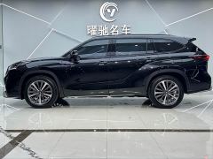 Toyota Crown Venza 2.5L HEV AWD Luxury - photo 3