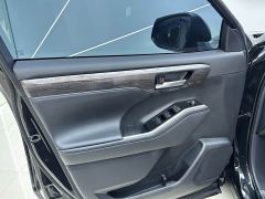 Toyota Crown Venza 2.5L HEV AWD Luxury - photo 7