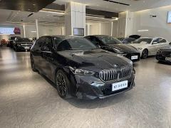 BMW 5 Series 525Li M Sport Package - фото 3
