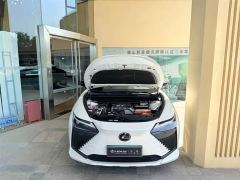 Lexus RZ 450e AWD Luxury Edition - ფოტო 6