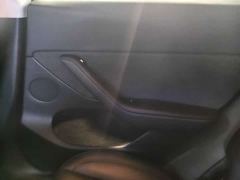 Tesla Model Y Rear-Wheel Drive - ფოტო 13