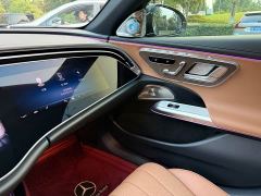 Mercedes-Benz E-Class E 300 L Luxury - photo 8