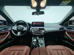 BMW 5 Series 530Li Premier M Sport Package - ფოტო 11
