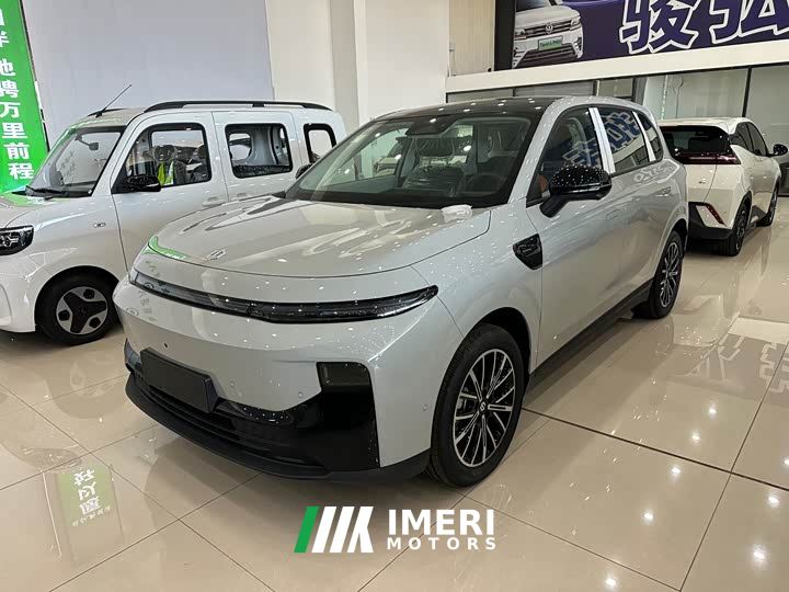 Leapmotor B10 510 Pleasure Edition - ავტომობილი ჩინეთიდან