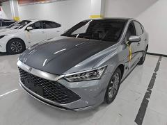BYD Qin PLUS Glory Edition DM-i 55KM Leading - ფოტო 1