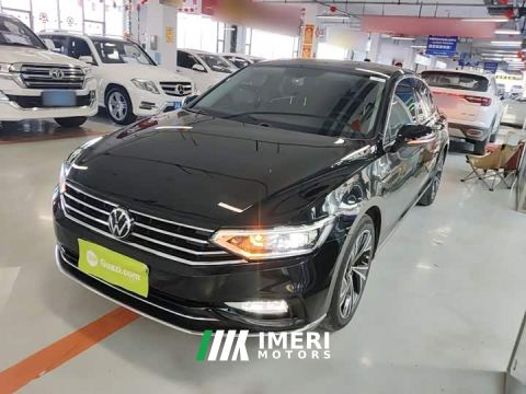 2022 Volkswagen Magotan 330TSI DSG Luxury - автомобиль из Китая