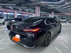 BMW 7 Series 735Li M Sport Package - фото 9