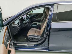 Lexus ES 200 Premium Edition - фото 2