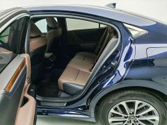 Lexus ES 200 Premium Edition - фото 4