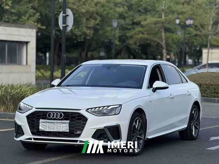 Audi A4L 40 TFSI Fashion Dynamic